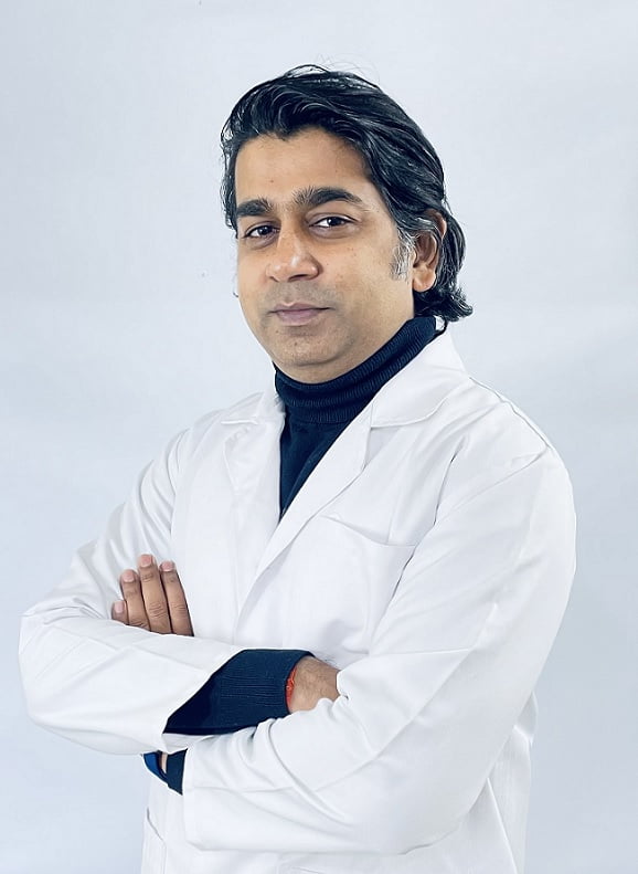 Dr. Pradeep Kumar Singh- Plastic and Cosmetic surgeon